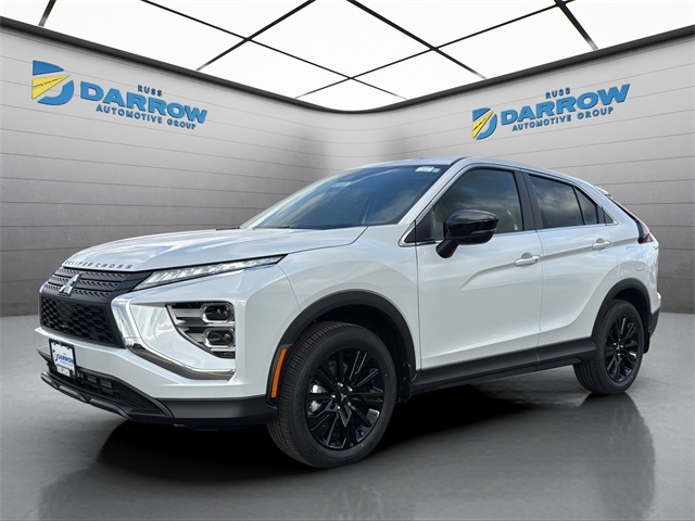 2026 Mitsubishi Eclipse Cross LE's photo