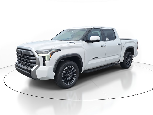 2025 Toyota Tundra Limited CrewMax photo 2