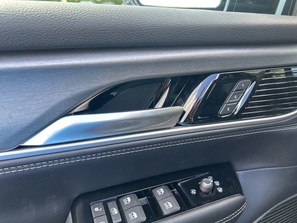 2025 Jeep Wagoneer Series II photo 29