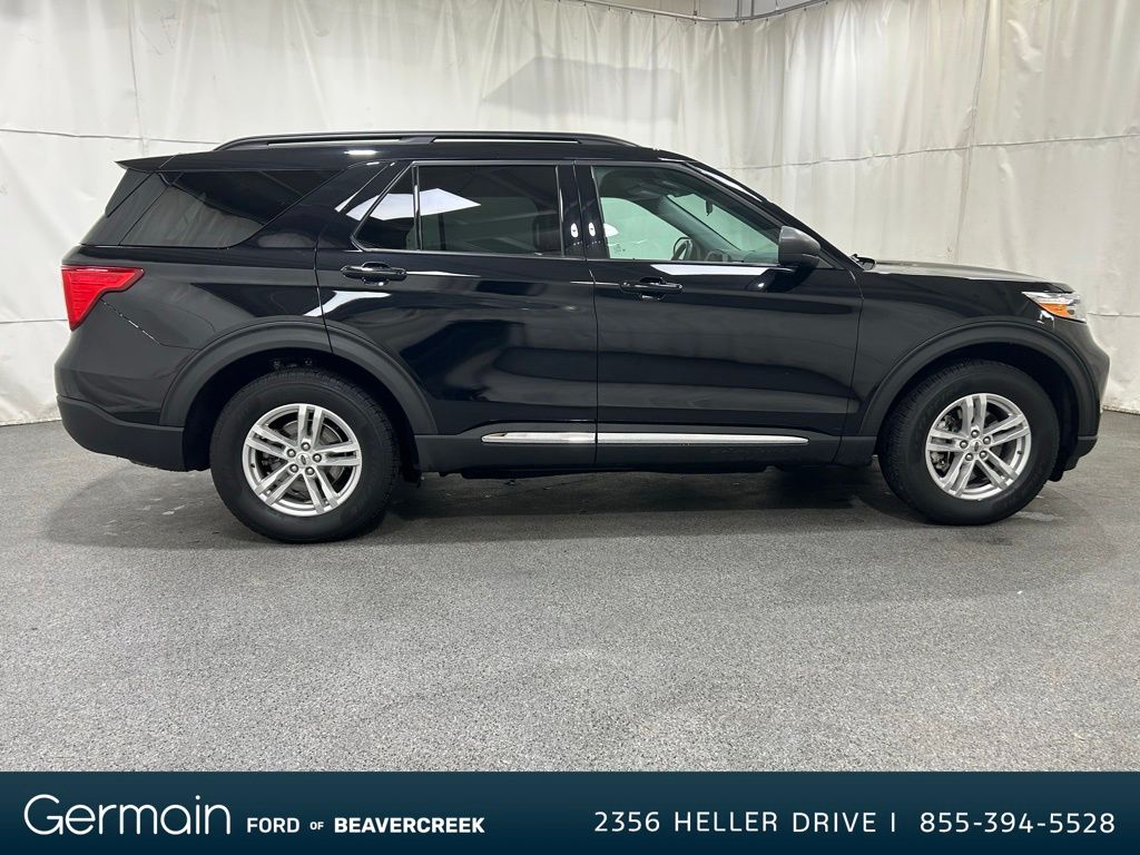 2021 Ford Explorer XLT photo 3