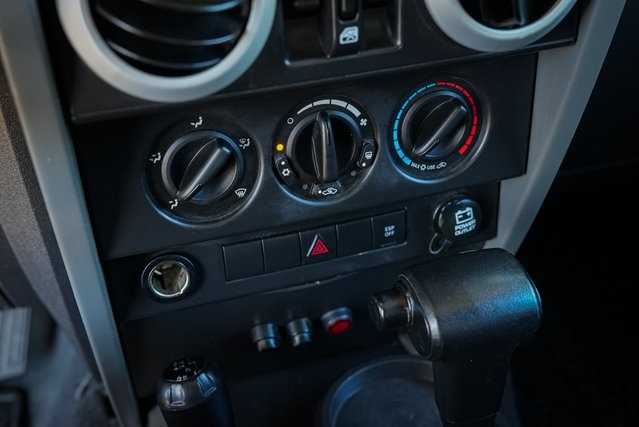 2008 Jeep Wrangler Unlimited Sahara photo 19