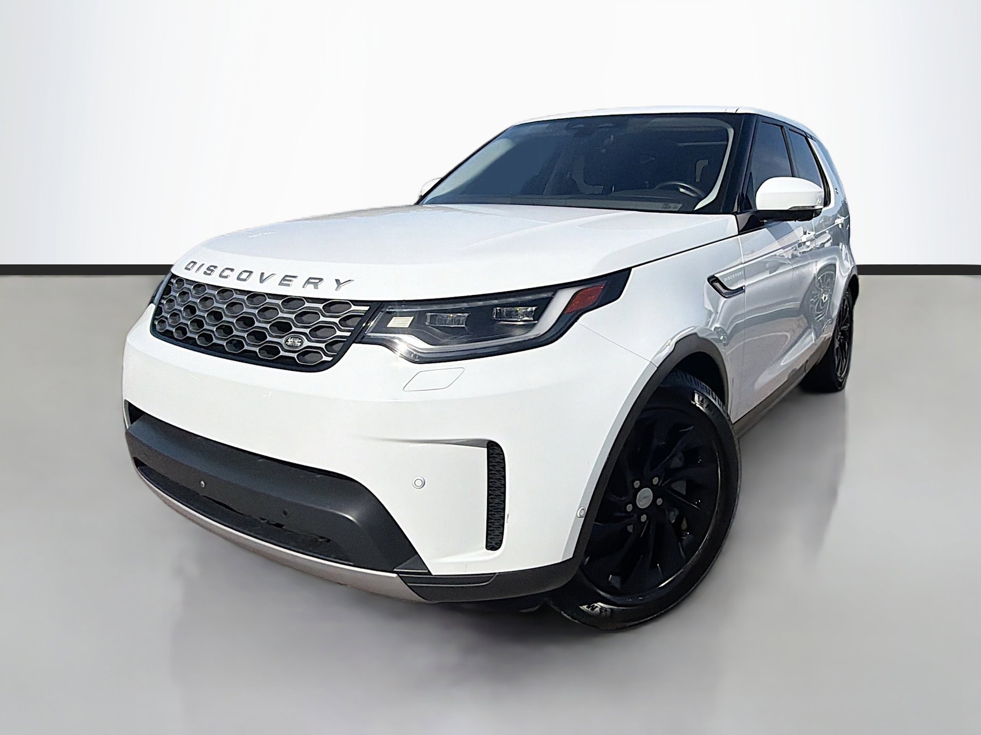 2022 Land Rover Discovery S's photo