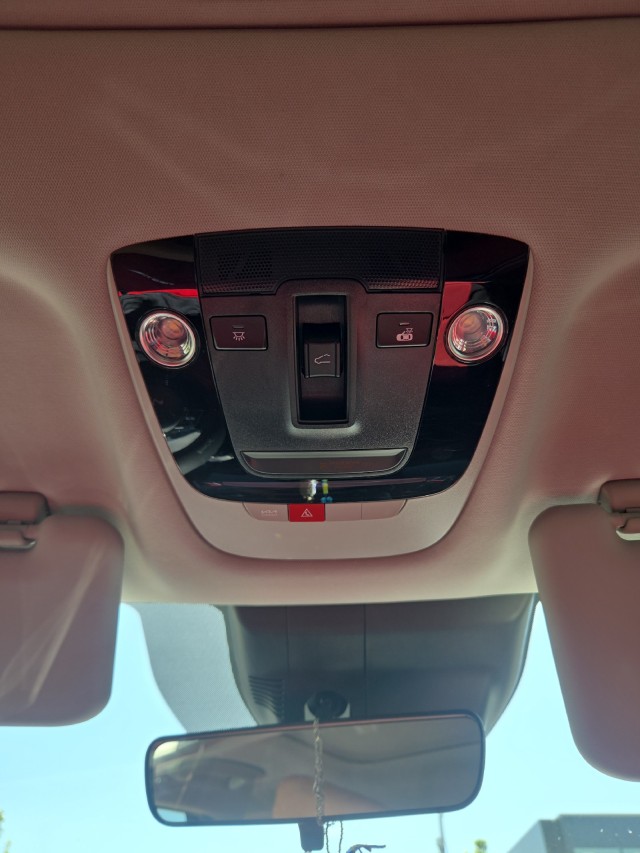 Used 2024 GRAVITY GR Kia EX image 15