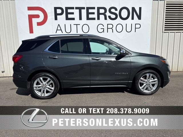 2018 Chevrolet Equinox Premier photo 2