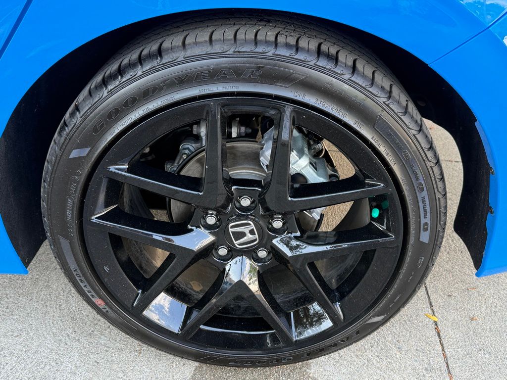 Certified Used 2025 Boost Blue Pearl Honda Sport image 11