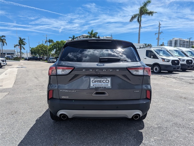 2021 Ford Escape Hybrid Titanium photo 8