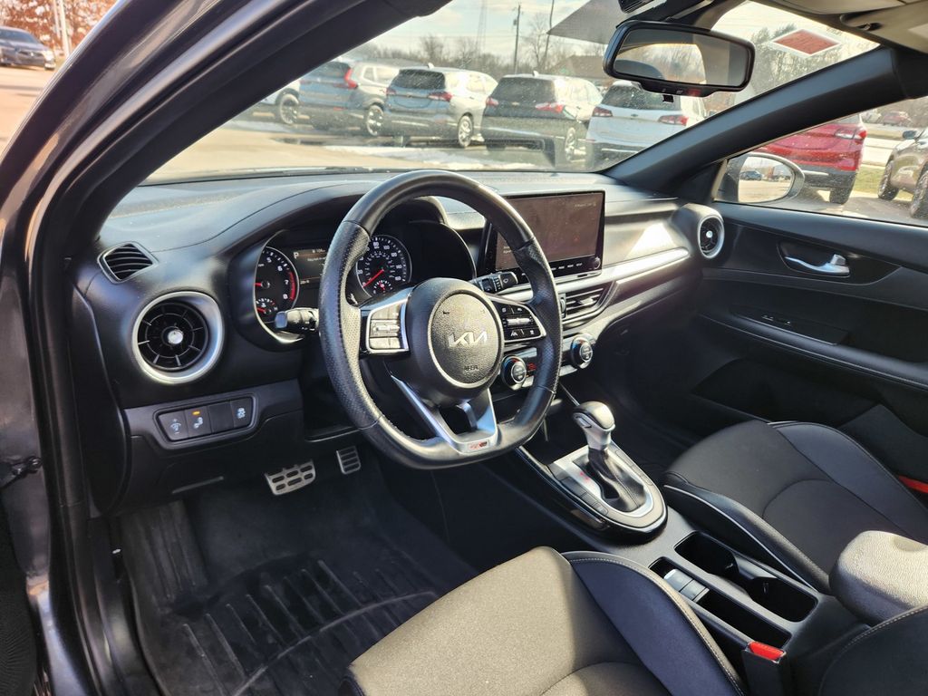 2024 Kia Forte GT-Line's photo