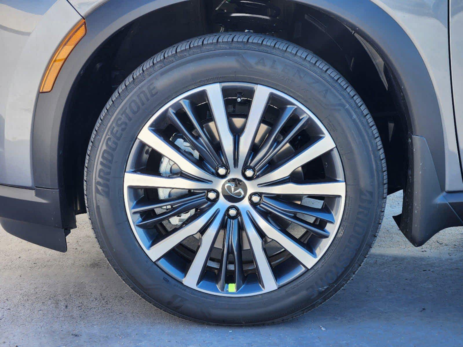 2025 Infiniti QX60 Autograph photo 7