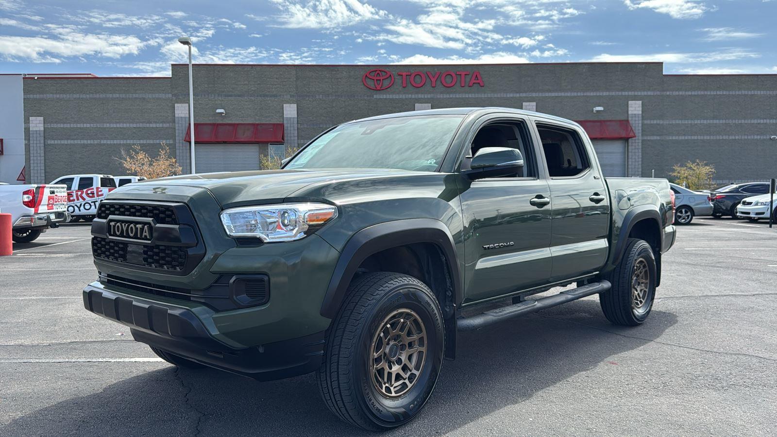 2022 Toyota Tacoma SR5 photo 3