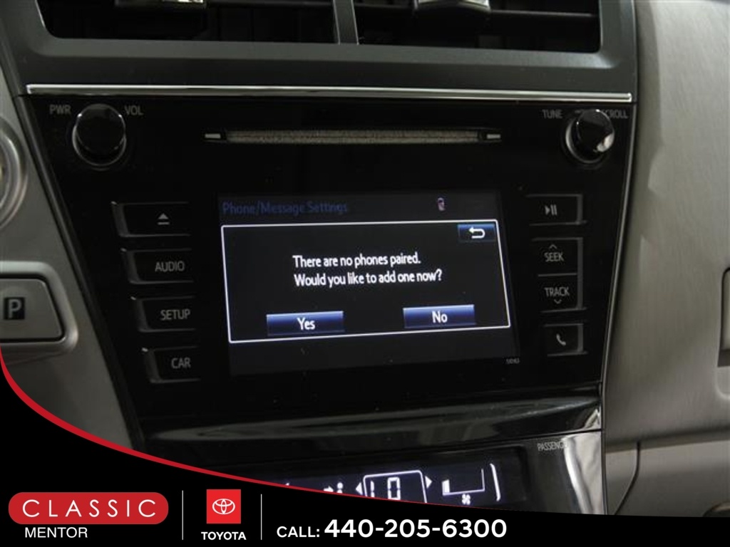 2017 Toyota Prius V Two photo 14