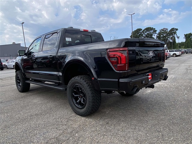 2025 Ford F-150 Lariat photo 4