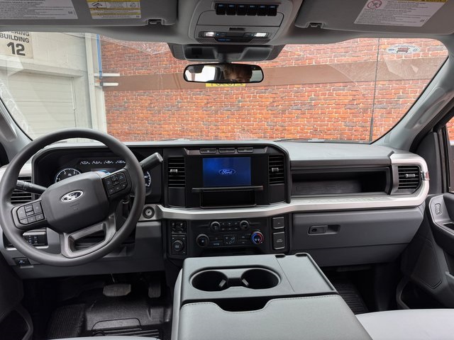 2024 Ford F-550 XL photo 8
