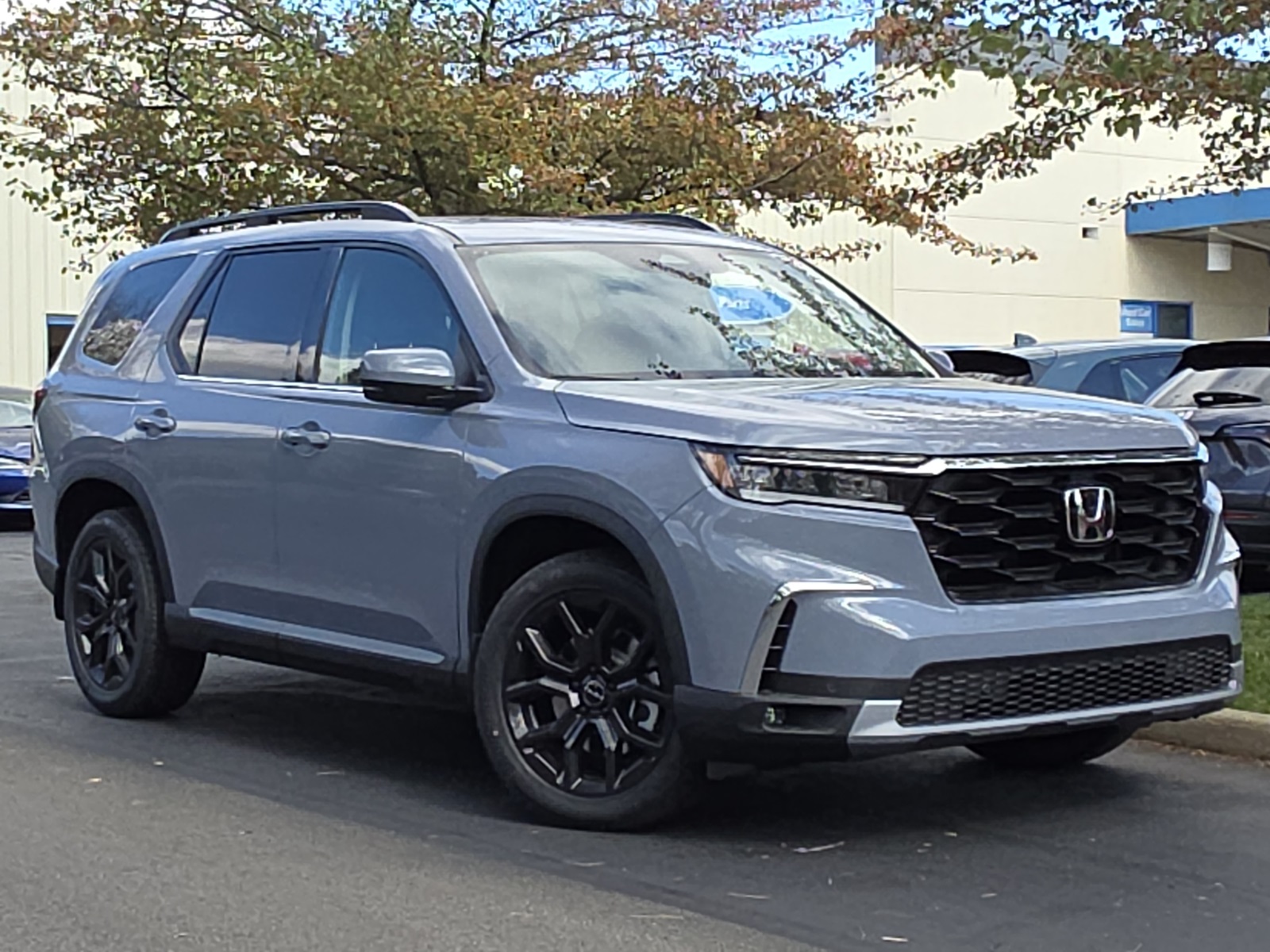 2025 Honda Pilot Touring's photo