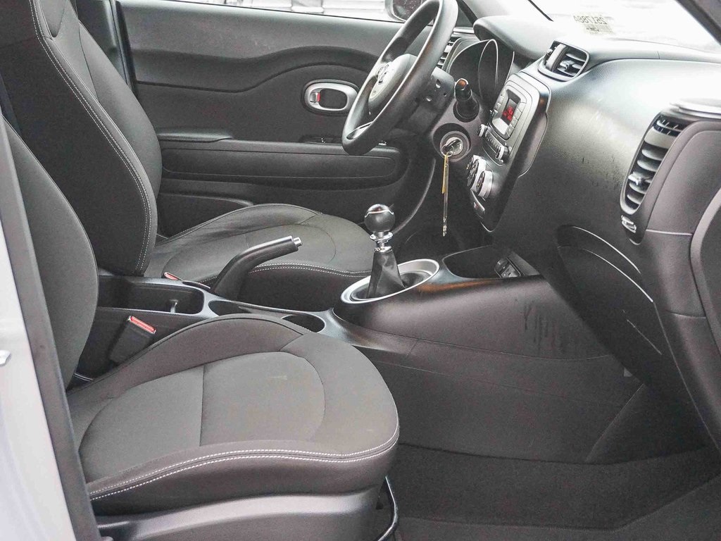 2016 Kia Soul Base photo 6