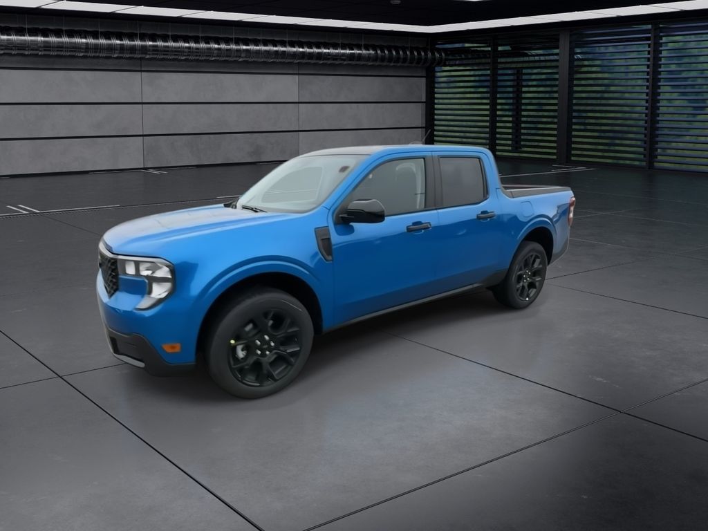 2025 Ford Maverick XLT photo 2
