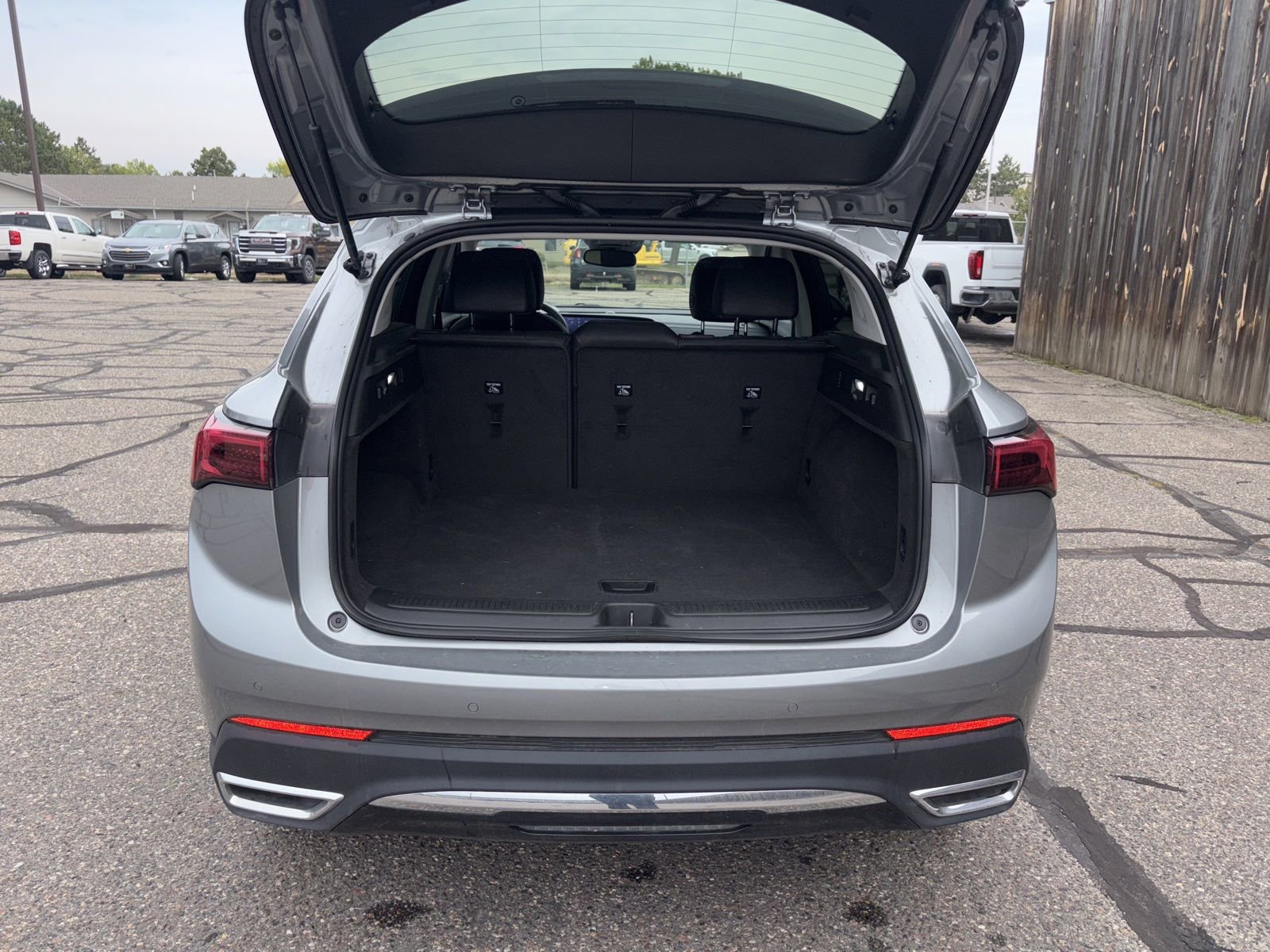 2024 Buick Envision Preferred photo 6