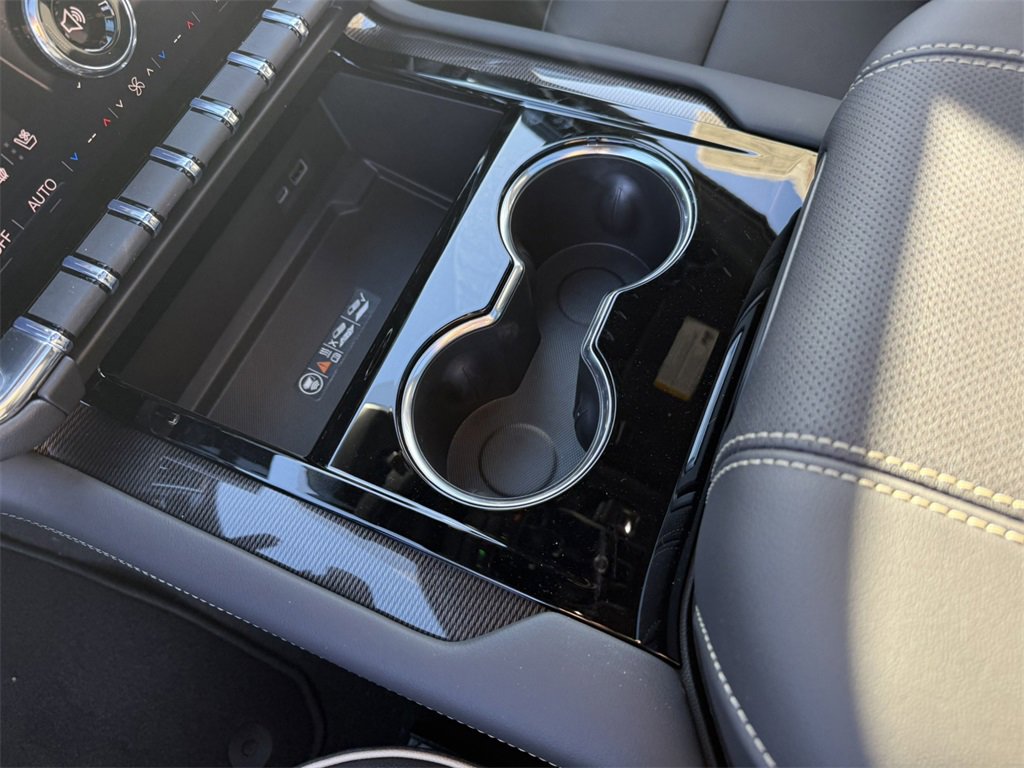 2026 GMC YUKON XL - Image 25