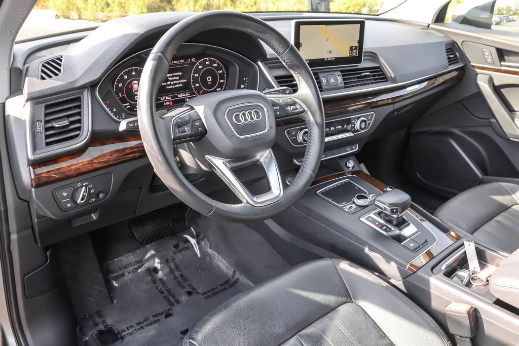 2018 Audi Q5 2.0T Premium photo 3
