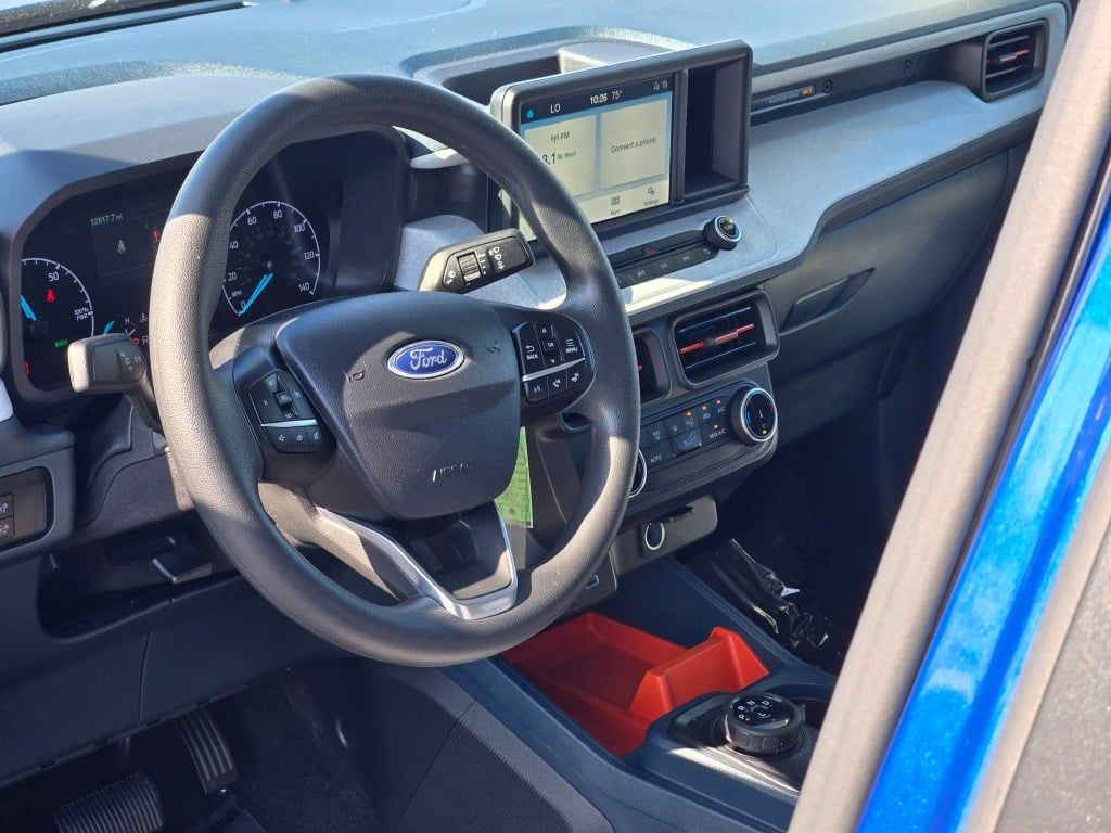 2023 Ford Maverick XLT photo 22