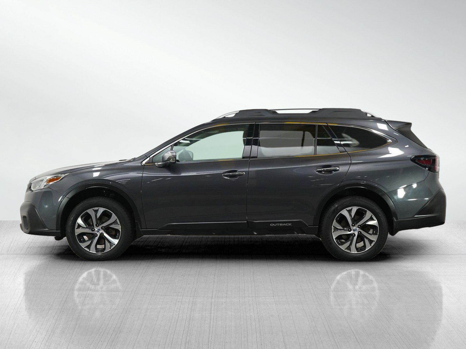 Used 2020 Subaru Outback Touring with VIN 4S4BTAPC1L3136027 for sale in Burnsville, Minnesota