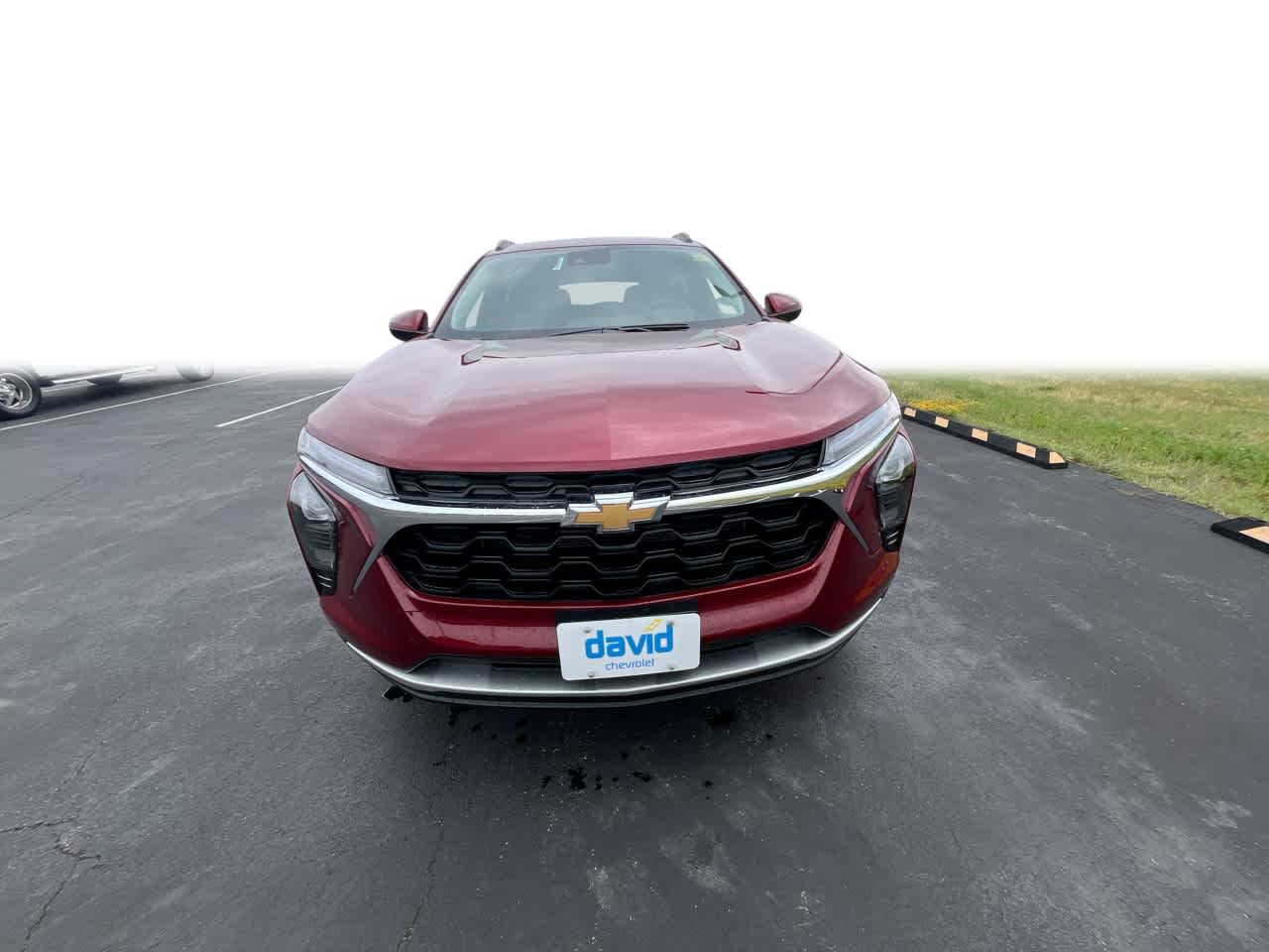 2025 Chevrolet Trax LT photo 3