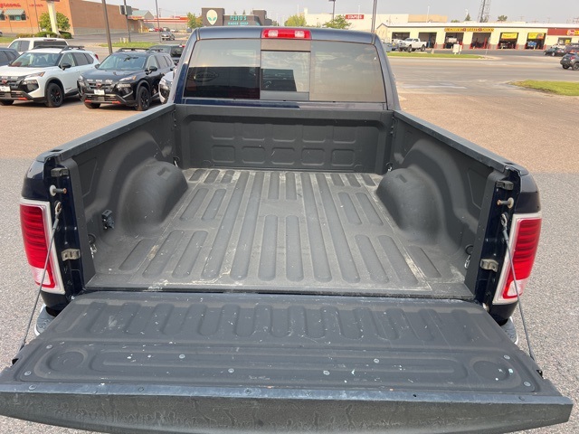 2016 Ram 2500 Laramie photo 11