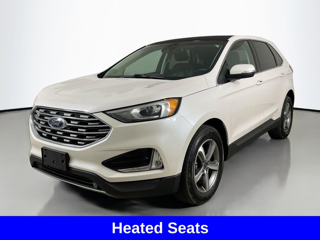 2019 Ford Edge SEL photo 3