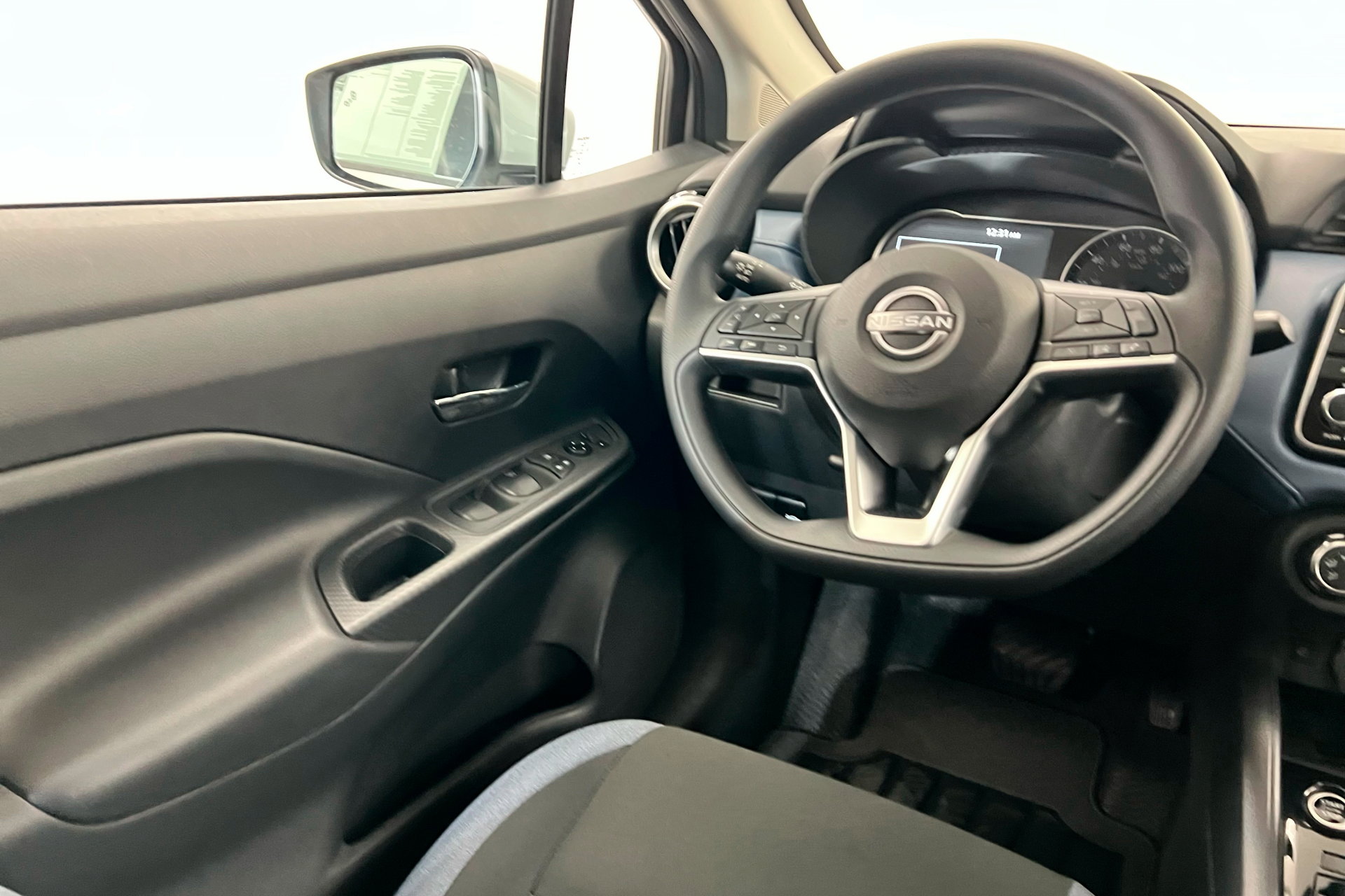 New 2025 Brilliant Silver Metallic Nissan SV image 12