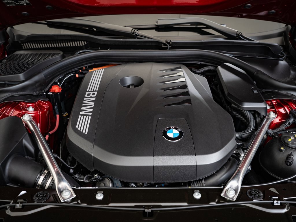 2026 Bmw 550e 550e xDrive photo 34