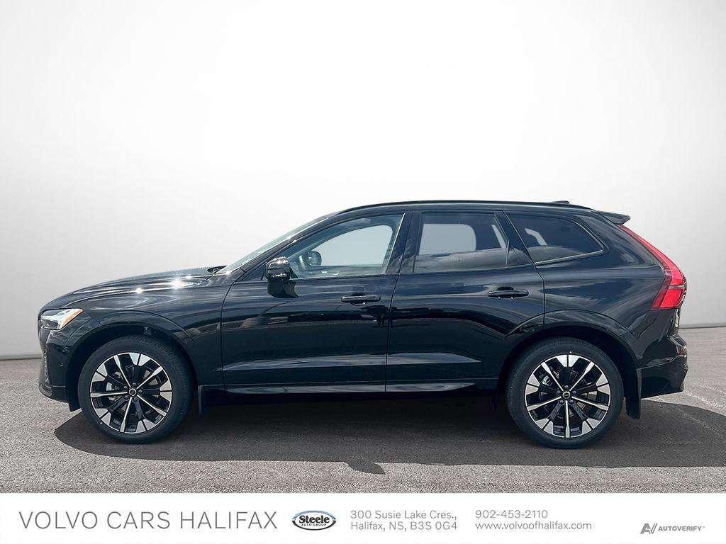 New 2026 Onyx Black Metallic Volvo Plus Dark Theme image 1