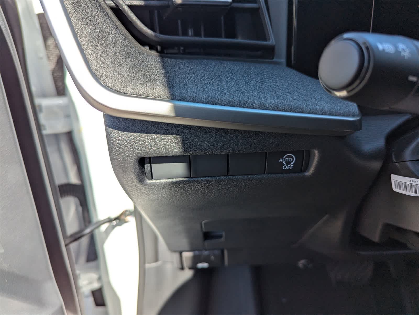 2026 Nissan Kicks SV photo 23