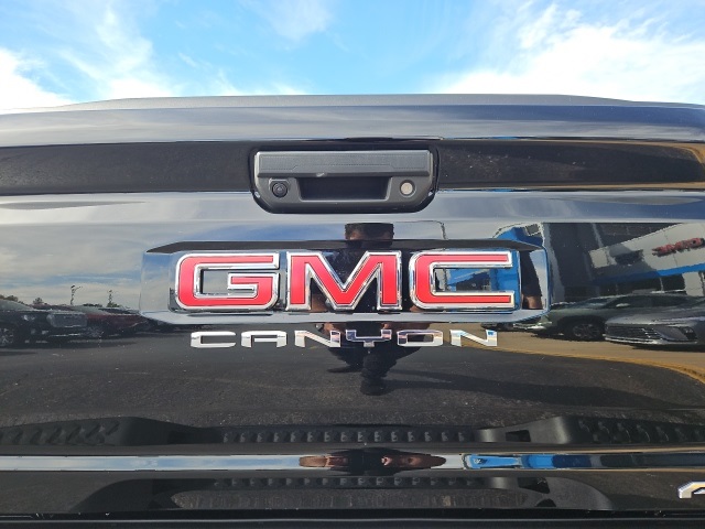 2026 Gmc Canyon AT4 photo 4