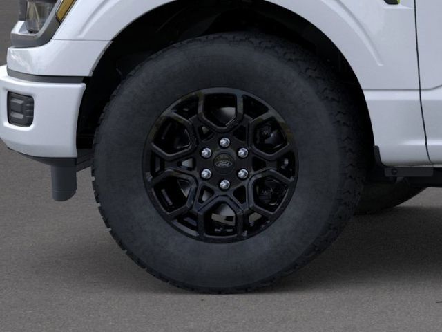 2025 Ford F-150 STX photo 17
