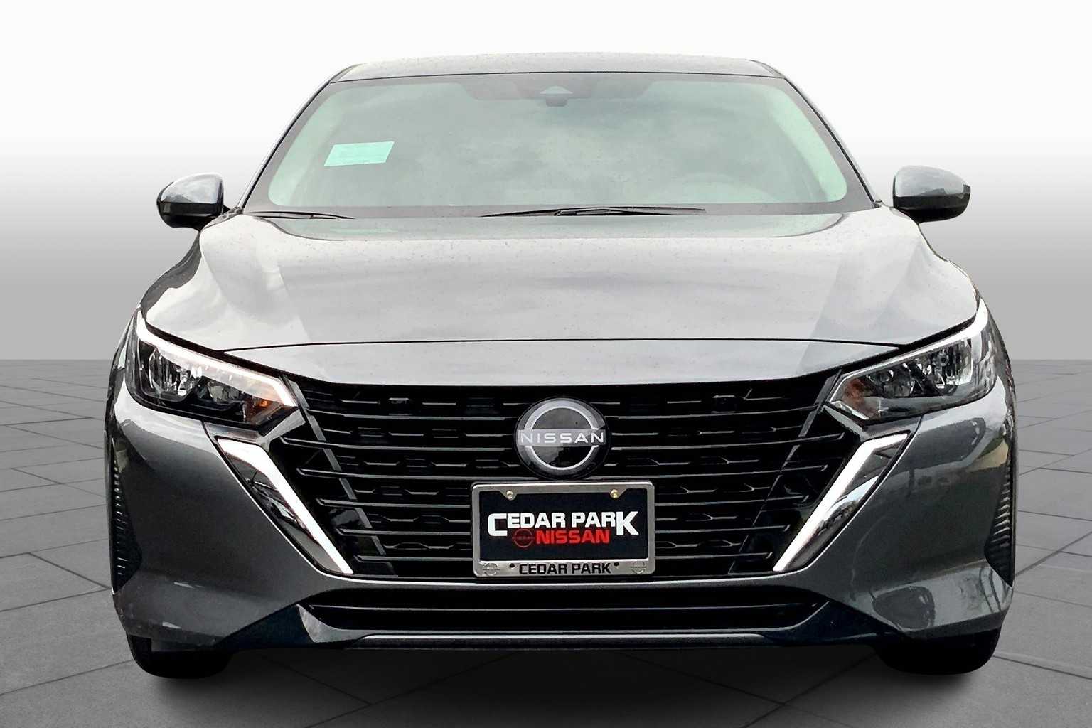 2025 Nissan Sentra SV photo 3
