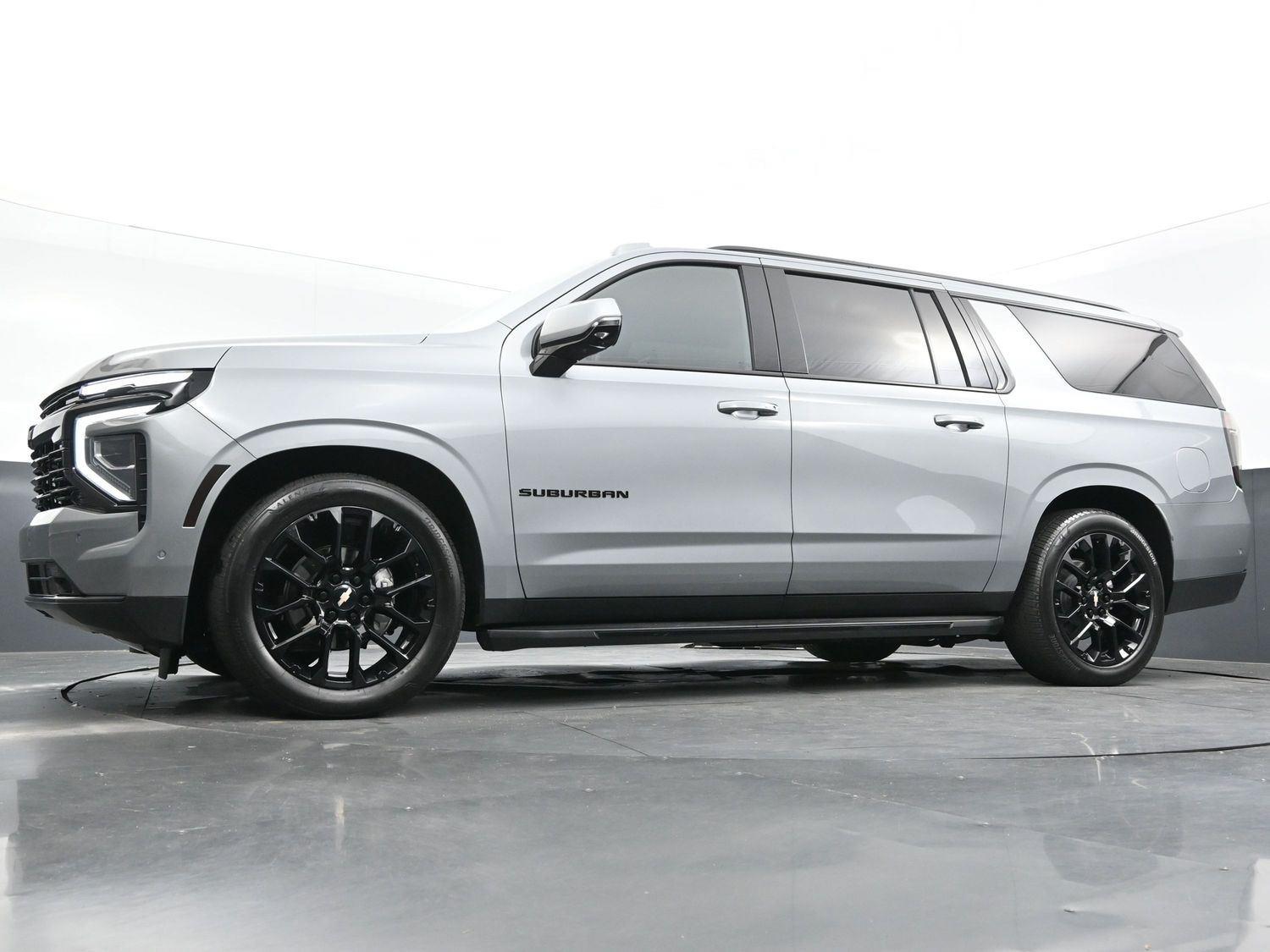 2025 Chevrolet Suburban RST photo 49