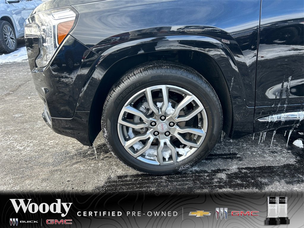 2023 GMC TERRAIN - Image 11