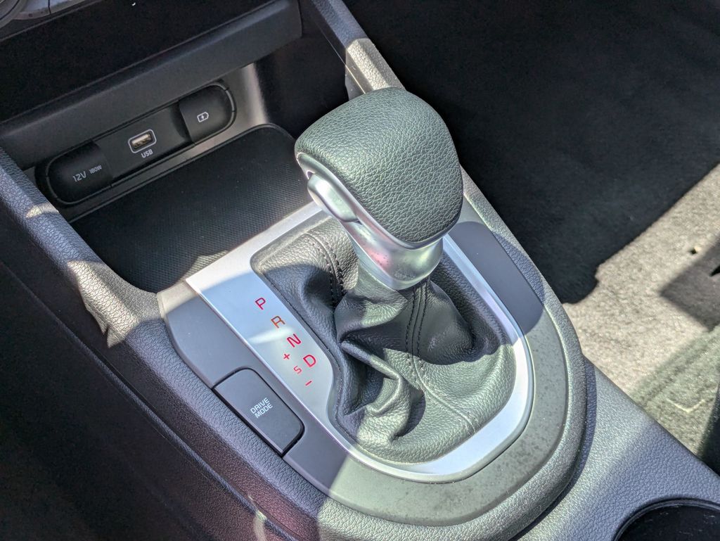 2024 Kia Forte LXS photo 20
