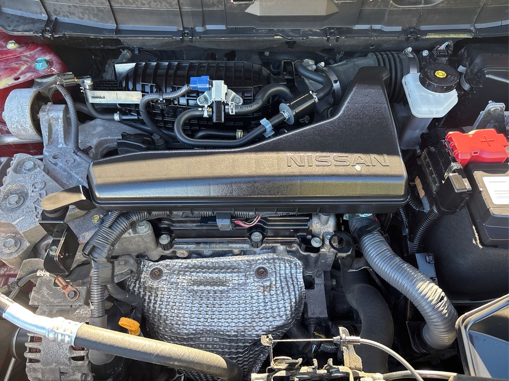 2019 Nissan Rogue SV photo 13