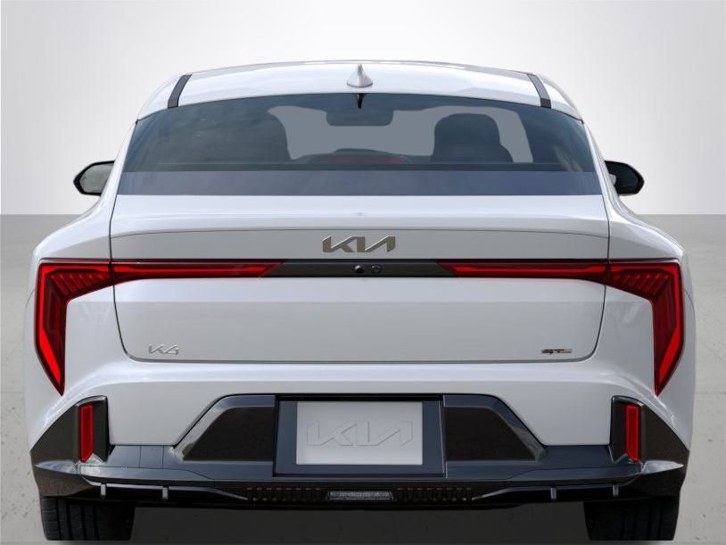2025 Kia K4 GT-Line photo 13