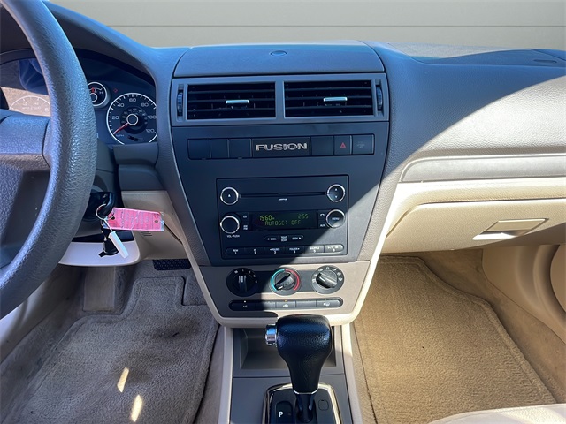 2008 Ford Fusion S photo 24