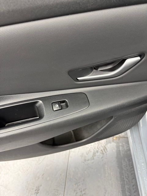 2022 Hyundai Elantra Hybrid Limited photo 42