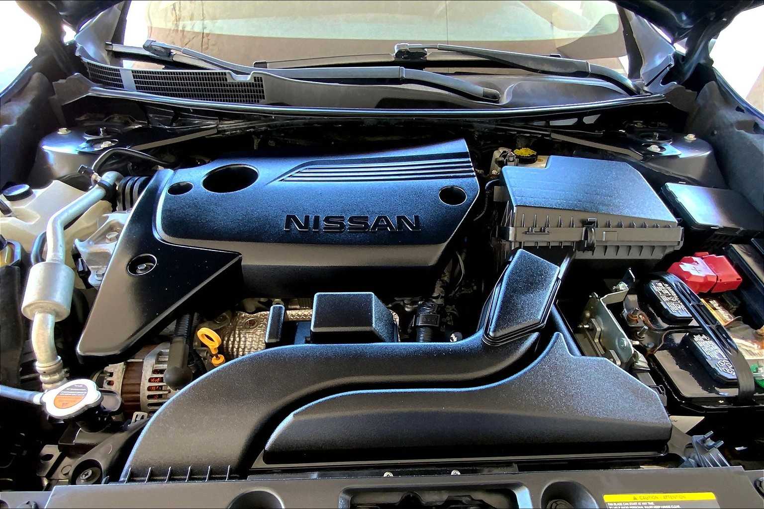 2018 Nissan Altima 2.5 SR photo 31