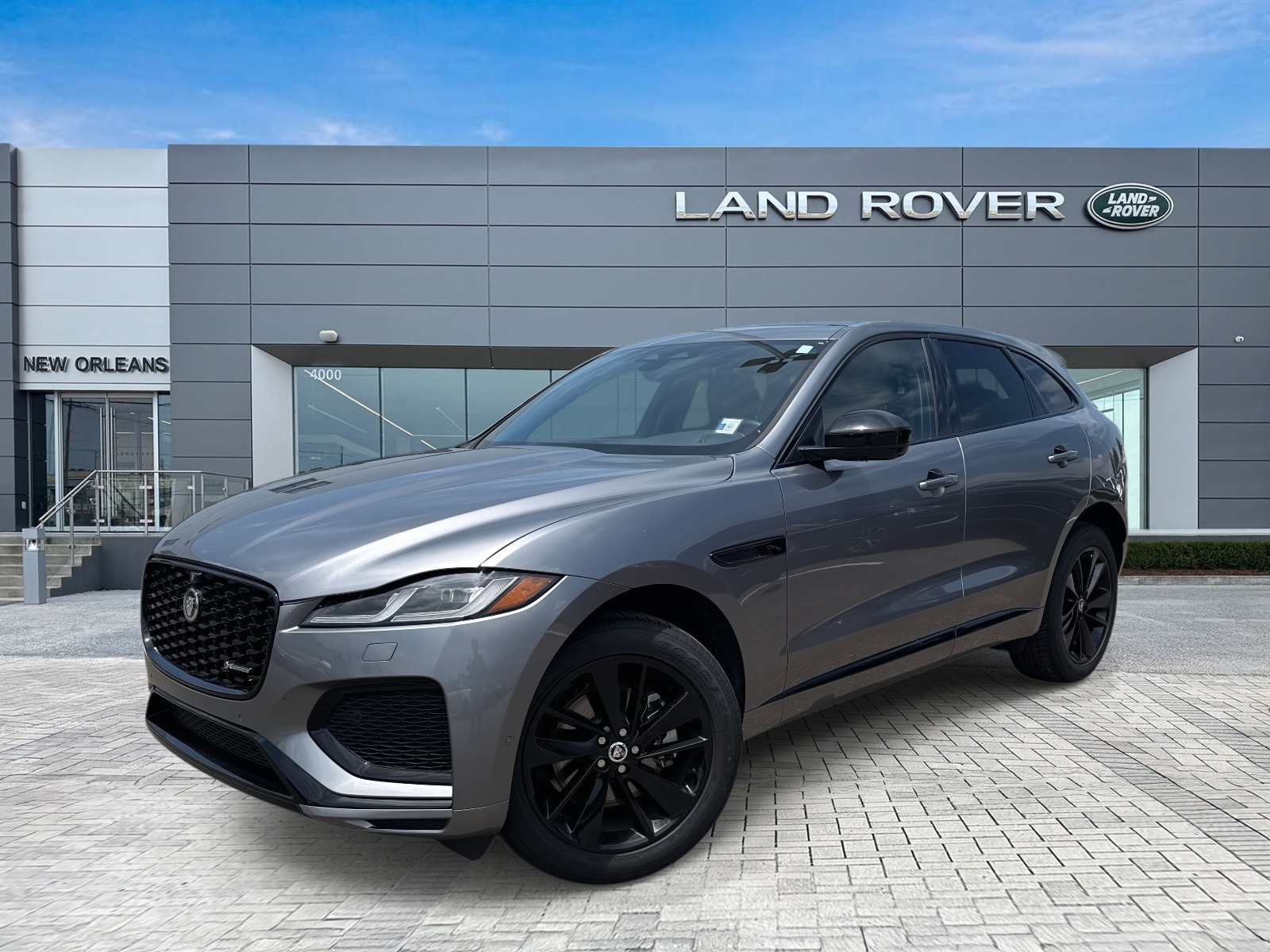 2025 Jaguar F-PACE R-Dynamic S