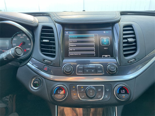 2019 Chevrolet Impala 1LT photo 40