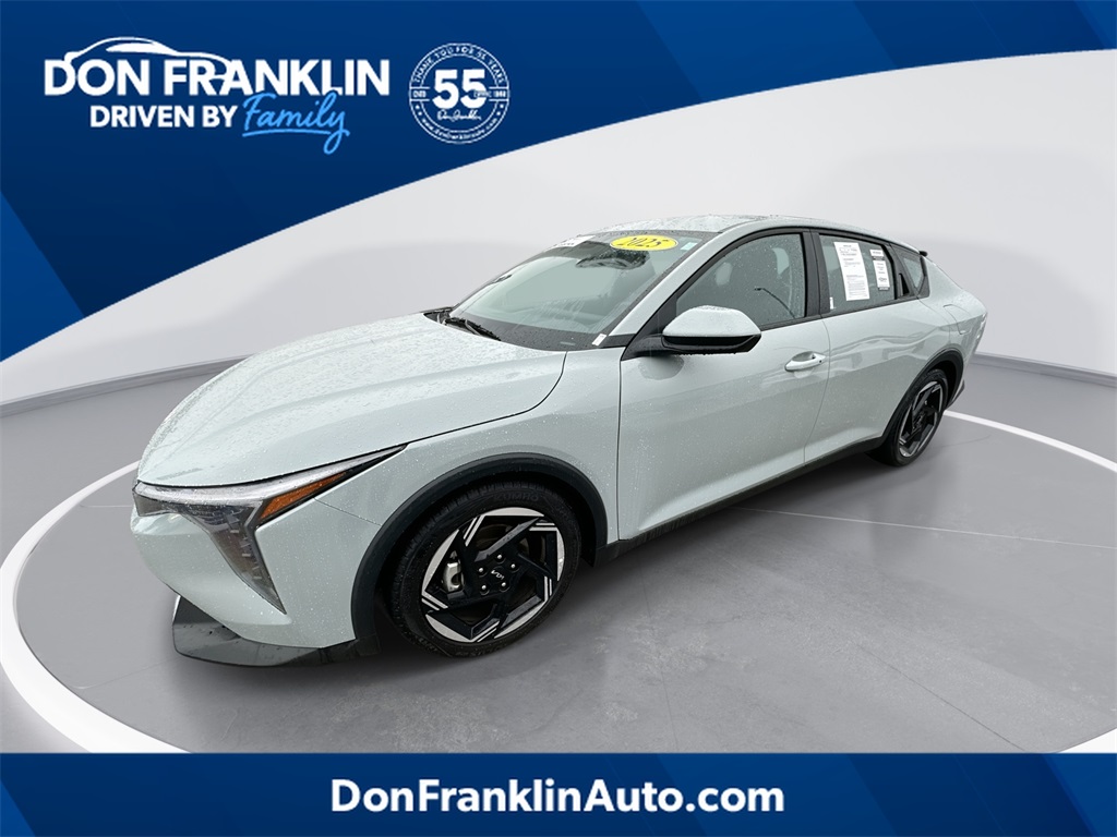 2025 Kia K4 EX's photo