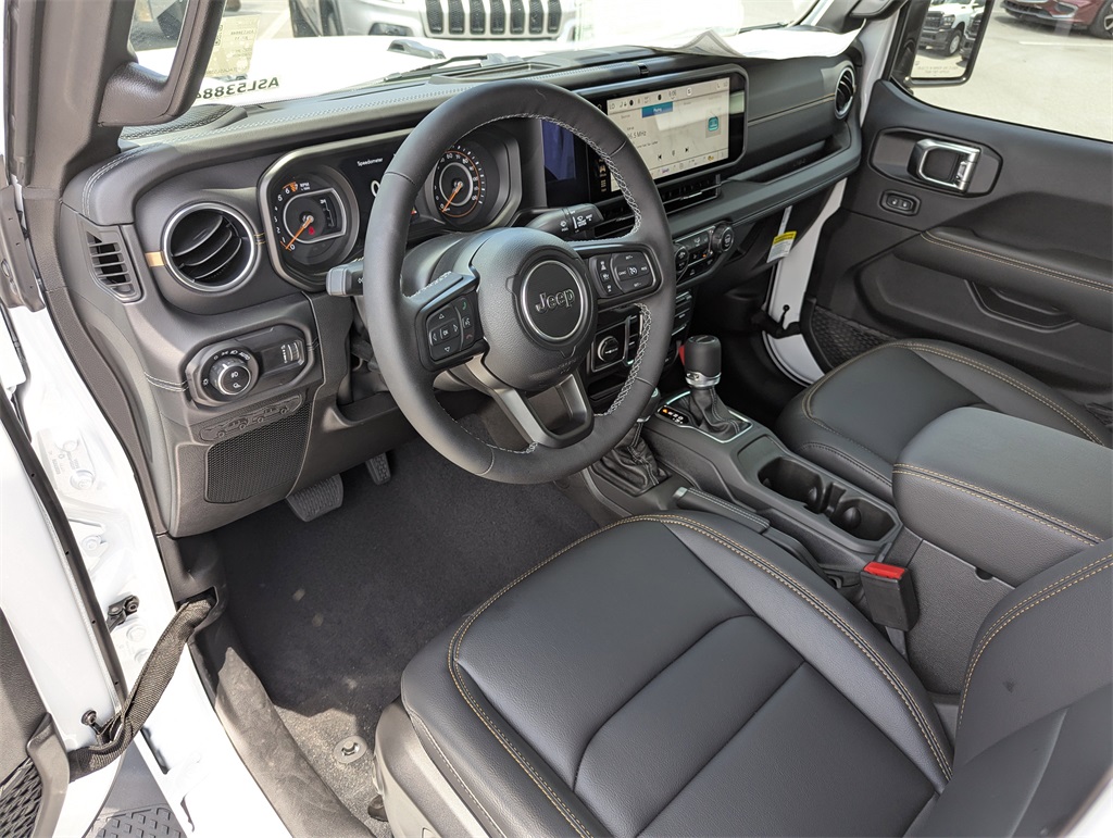 2025 Jeep Gladiator Sport photo 10
