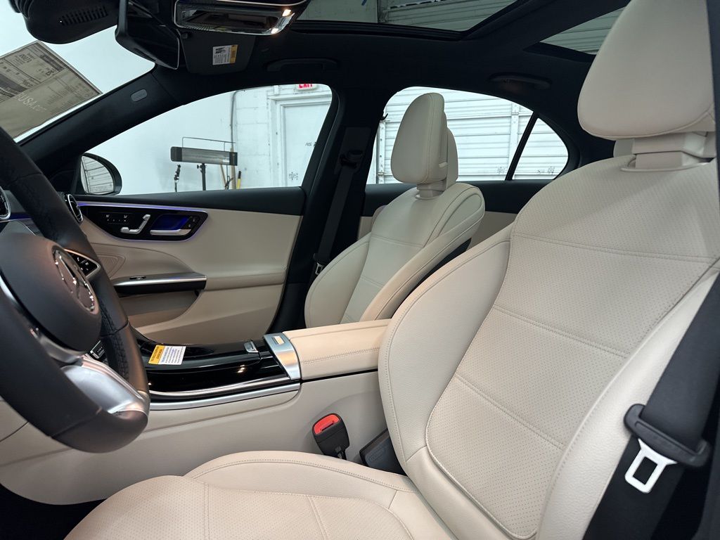 2025 Mercedes Benz C 300 photo 11