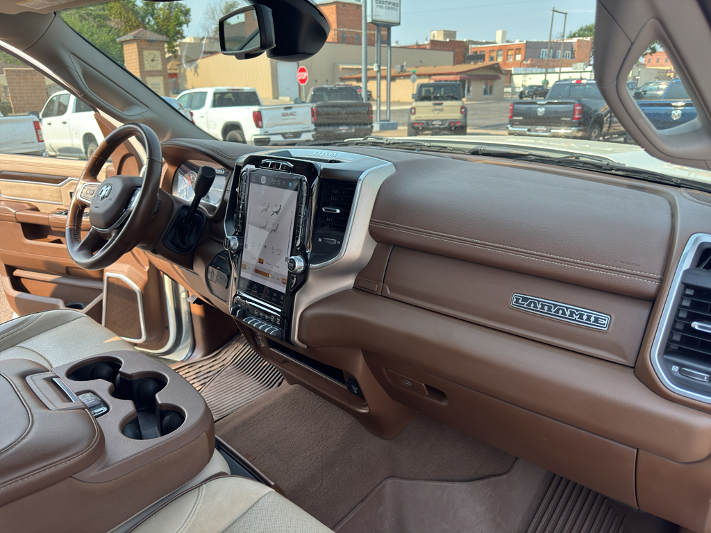 2023 Ram 2500 Laramie photo 11