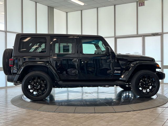 2022 Jeep Wrangler Unlimited Sahara 4xe photo 6