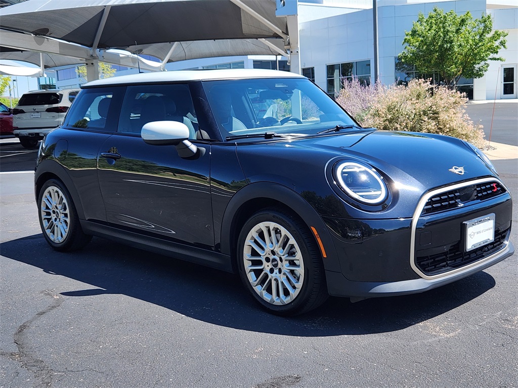 2025 Mini Cooper 2 Door Hardtop S photo 4